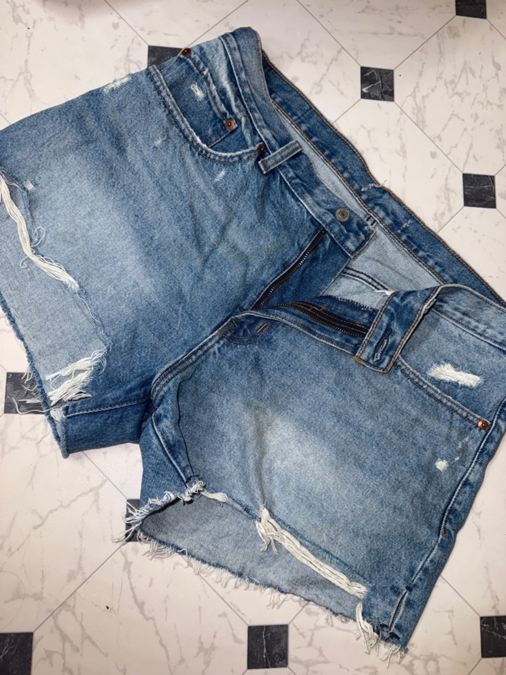 NWOT ABERCROMBIE 32 14 low rise boyfriend shorts DENIM JEAN SHORT 100% COTTON